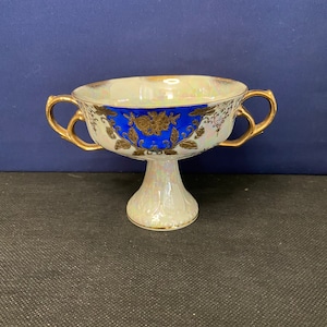 Porcelain cup