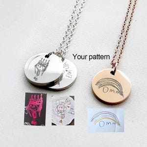 Collar con dibujo para niños personalizado, collar con ilustraciones infantiles personalizadas, joyas grabadas para mamá, regalo de arte infantil personalizado para llevar, joyas con dibujos