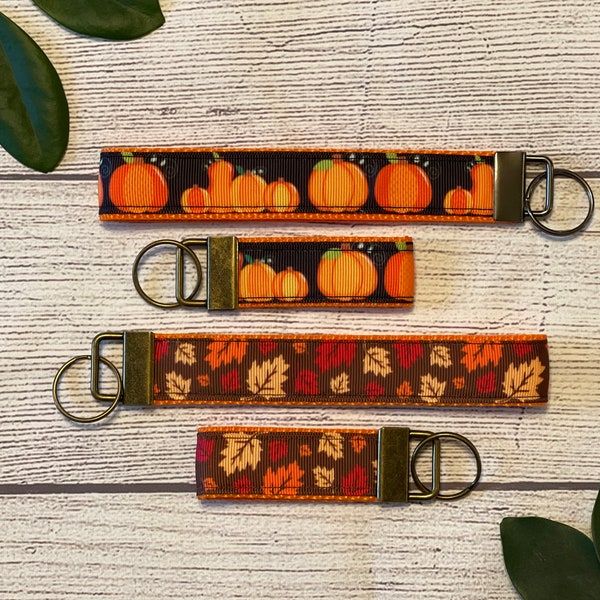 Fall Key Wristlet, Key Fob, Keychain, Leaves, Changing Season, Pumpkins, Gift Under 10, Holiday Accessory