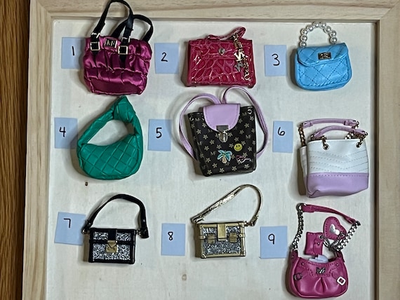 Zuru Mini Brands Fashion- Real Fabric Bags- Multicolor Bag W/Accessories