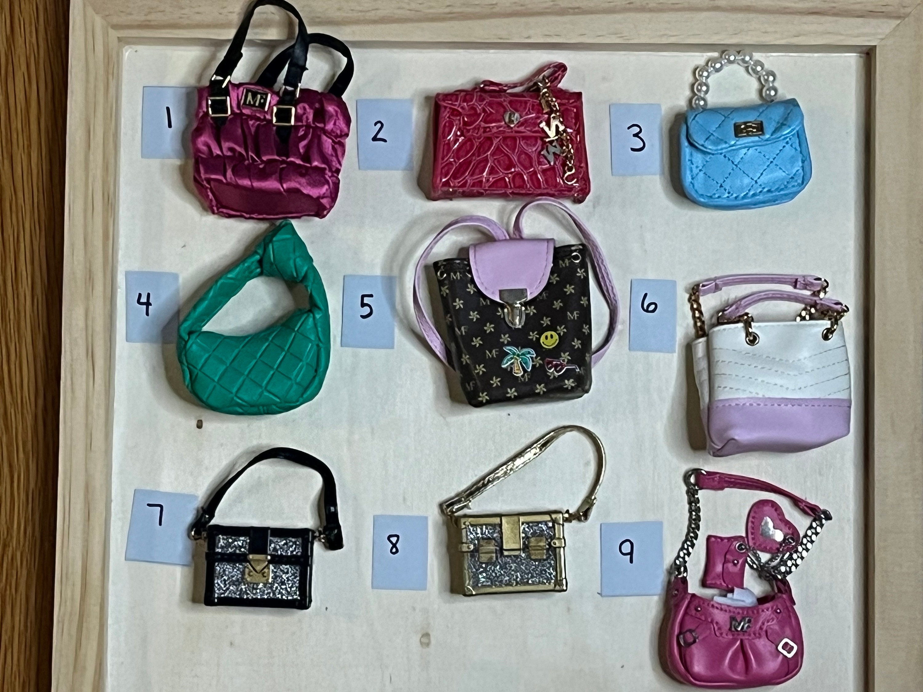 Zuru Mini Brands Fashion Neutral Color Blocked Bag Series 1