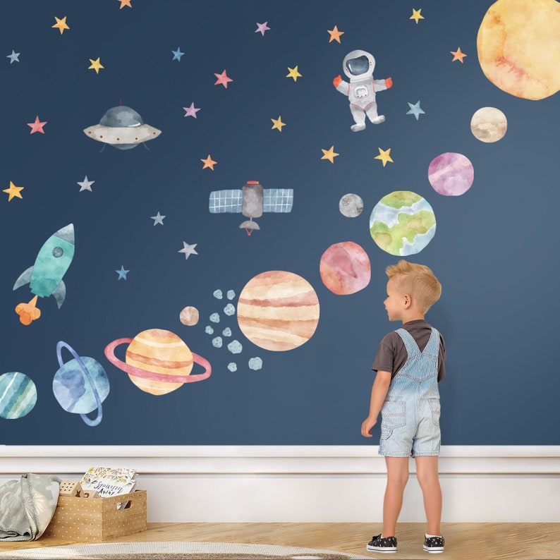 Calcomanías de pared espacial, sistema solar de acuarela, calcomanías de guardería, calcomanías de pared de planetas, estrellas, planetas, astronauta, calcomanías de pared para niños, pelar y pegar imagen 7