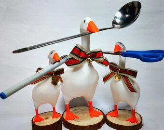3D Printed Goose Key Holder: Magnetic Tool Holder, Home Decor