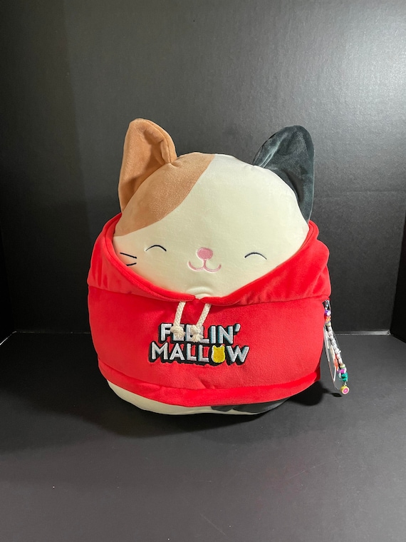 Squishmallow 12 Cam Calico Cat Red Embroidered feelin' Mallow