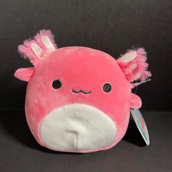 Squishmallow 12 "Archie Axolotl w / Custom Hand-Made Beaded I Love SQUISH Clip-On Charm coleccionable