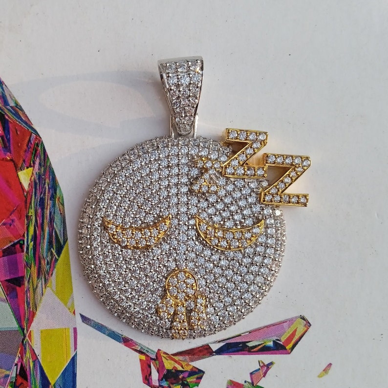 Diamond Sleepy Emoji Pendant Hip Hop Jewelry Diamond Hip Hop Pendant