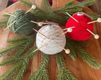 Yarn ball Christmas tree ornament. comes in several colors - Gift for knitters
