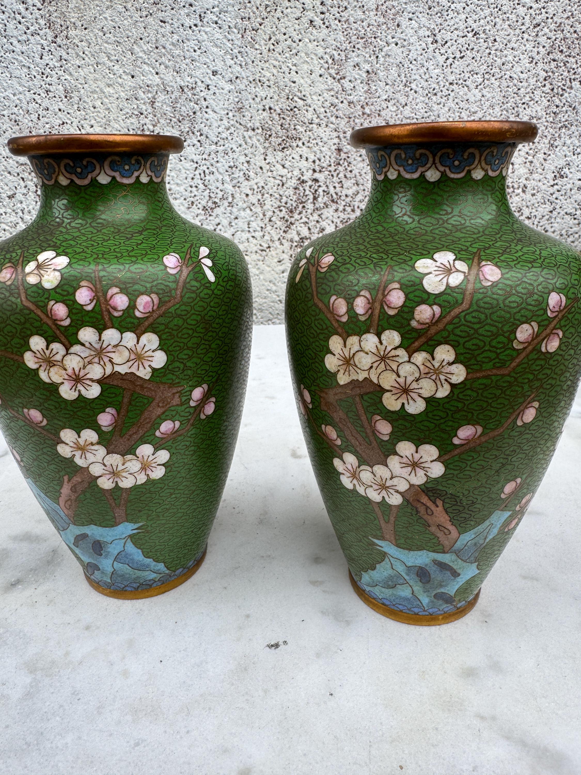 アンティーク中国七宝花瓶：緑エナメルの花と鳥 - 20世紀初頭 - Etsy 日本