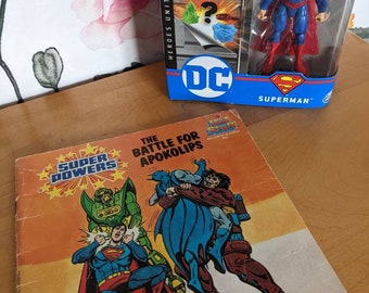 Super powers the battle of Acropolis book & superman figure 4" vintage jack Kirby DC comics Batman toy sci-fi playset