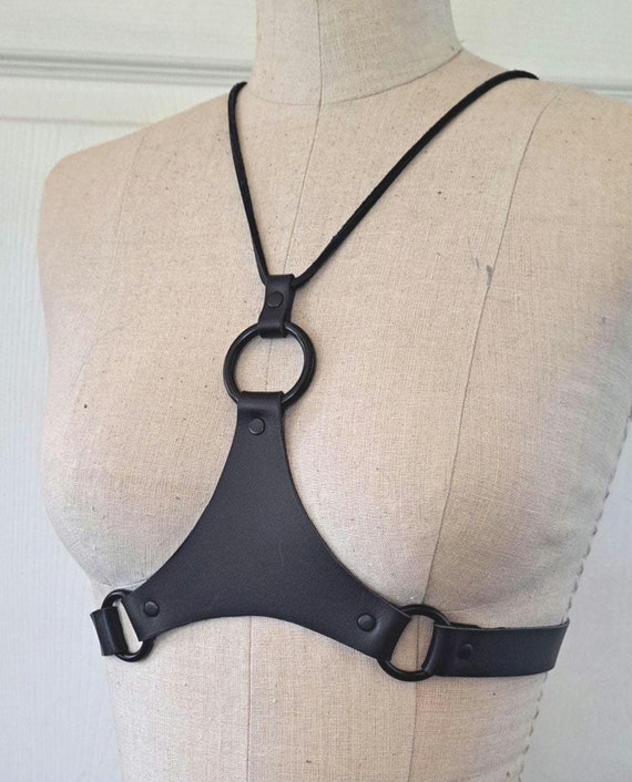 Trinity Noir - Handmade Heart Harness Genuine Black Leather  display picture 3