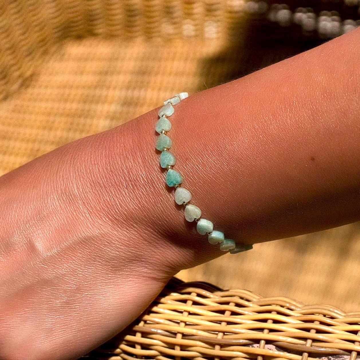 NOVICA . Novica Bracelet manchette fait main en argent 950 avec