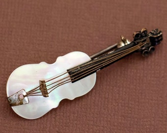 Vintage Mother of Pearl Silver Violin Elegant Brooch - U17