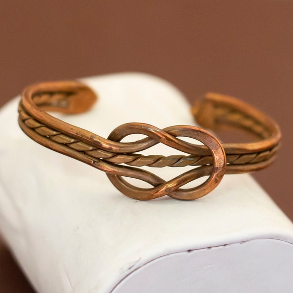 Vintage Art Nouveau Elven Copper Tone Cuff Bracelet 7 inch - U5