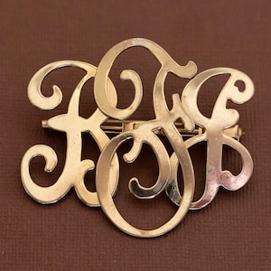 Vintage Victorian Style Lettering Gold Tone Brooch - U21