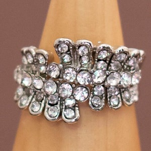 Vintage Silver Tone Avant Garde Rhinestone Parade Ring Size 8 1/2 - U6