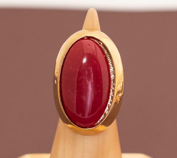 Vintage Oval Red Gem Gold Tone Adjustable Ring Si… - image 1