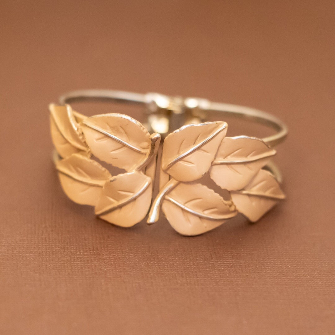 7 Inch, Vintage Gold Tone Intricate Leaves Elegant Hinge