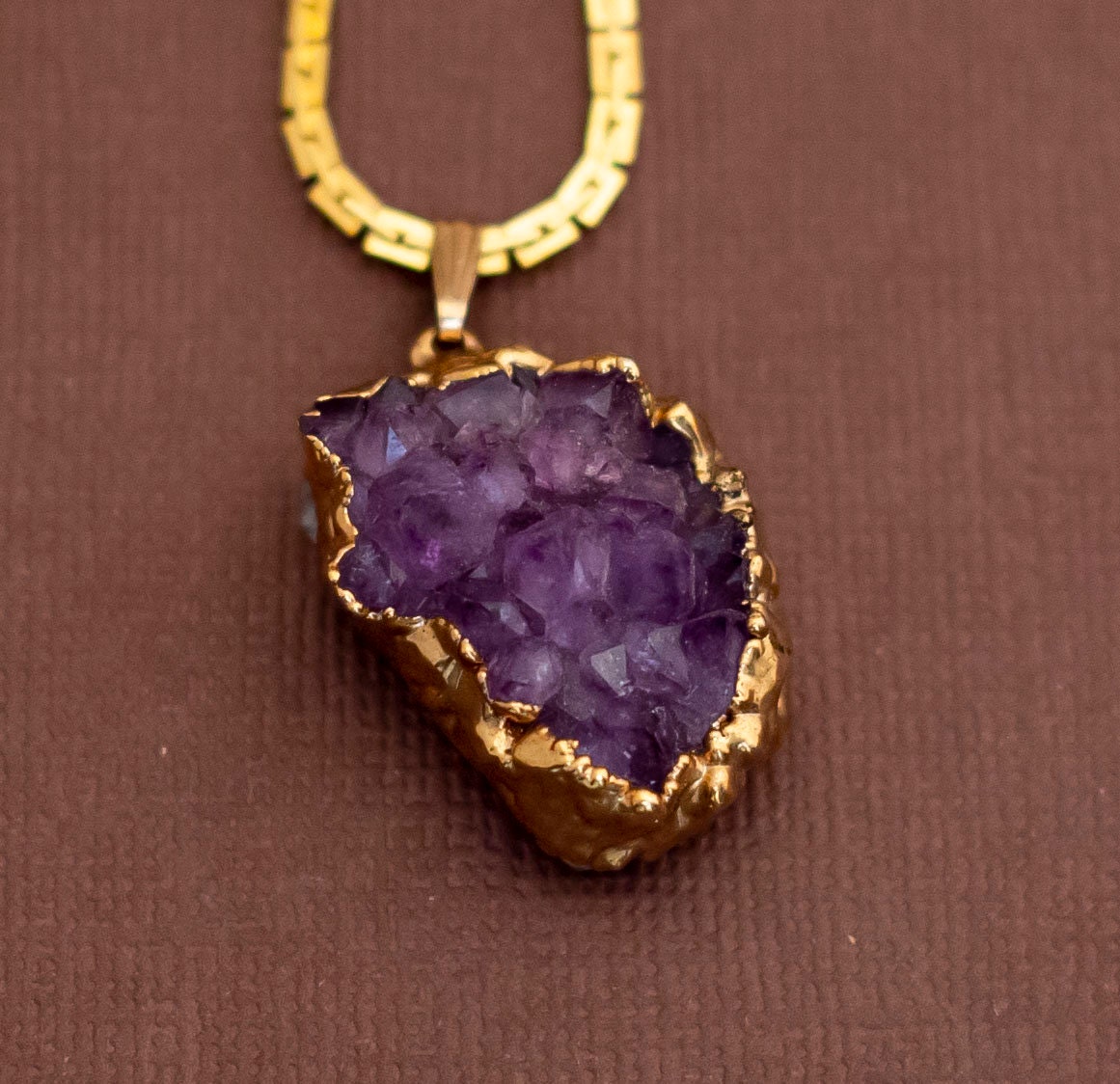 Vintage Lavender Crystals Gold Tone Necklace 18 inch - U14