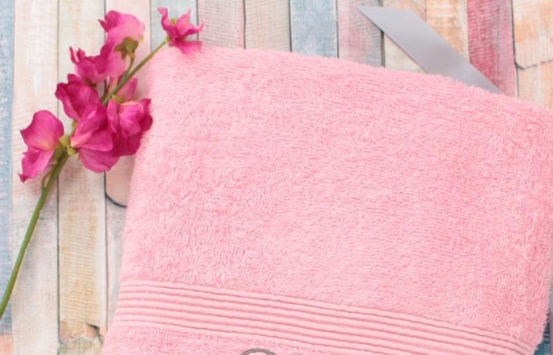 Personliga Hot Yoga-handdukar – Broderad fitnesshandduk som present bild 7