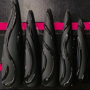 Black Matte Acrylic Stiletto Press Ons