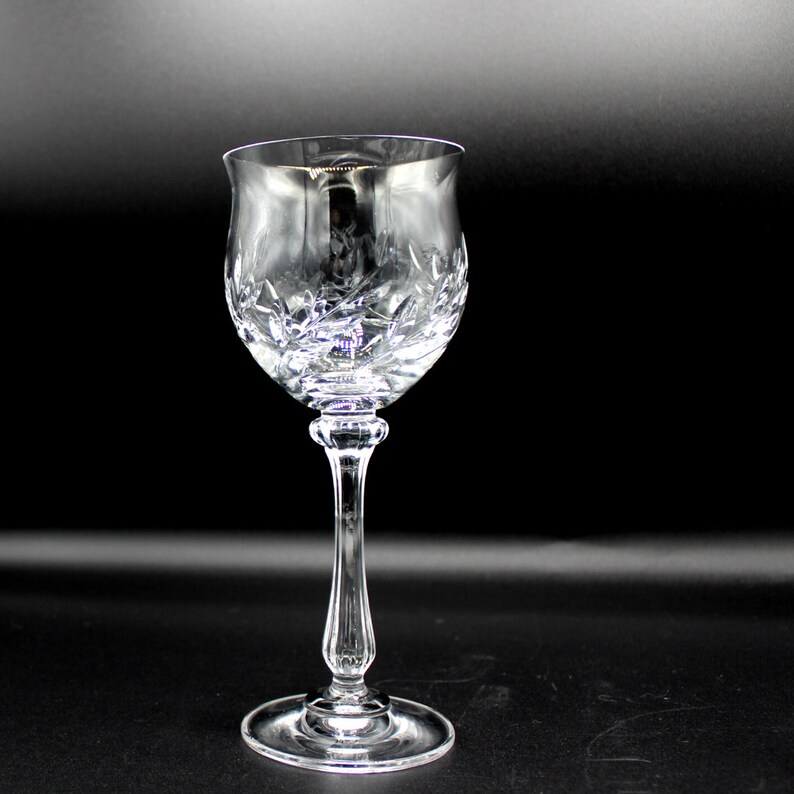 Vintage Blown Glass Crystal Mikasa Versailles Collection 7 Stemmed Wine
