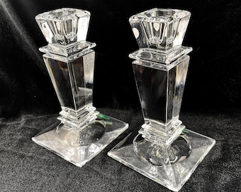 Vintage Shannon Crystal Candlestick Set de 2: Diseño Art Déco / Estilo cónico de pilar / Portavelas / Decoración de comedor elegante / Pieza de repisa