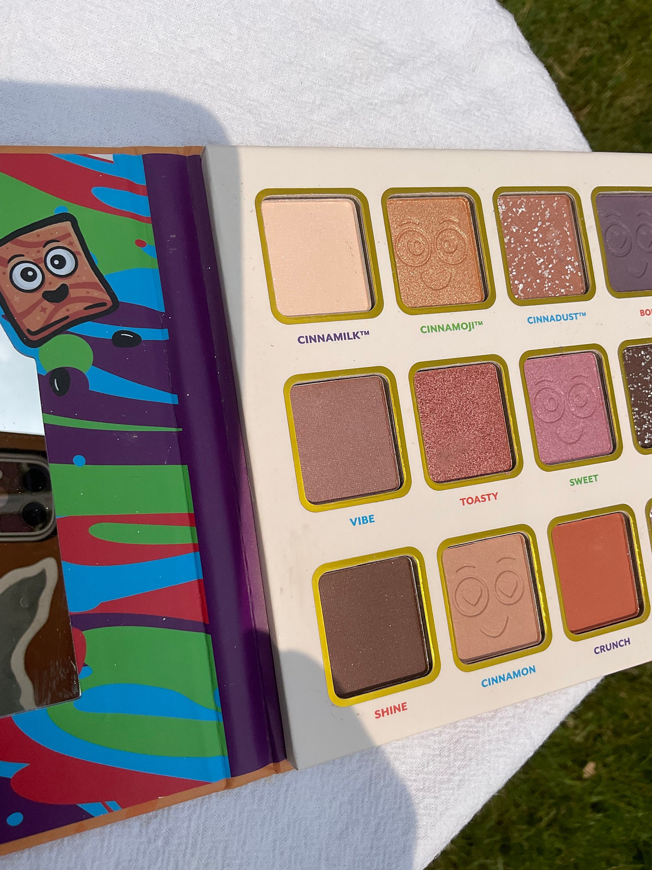 Cinnamon Toast Crunch Eyeshadow Palette Etsy