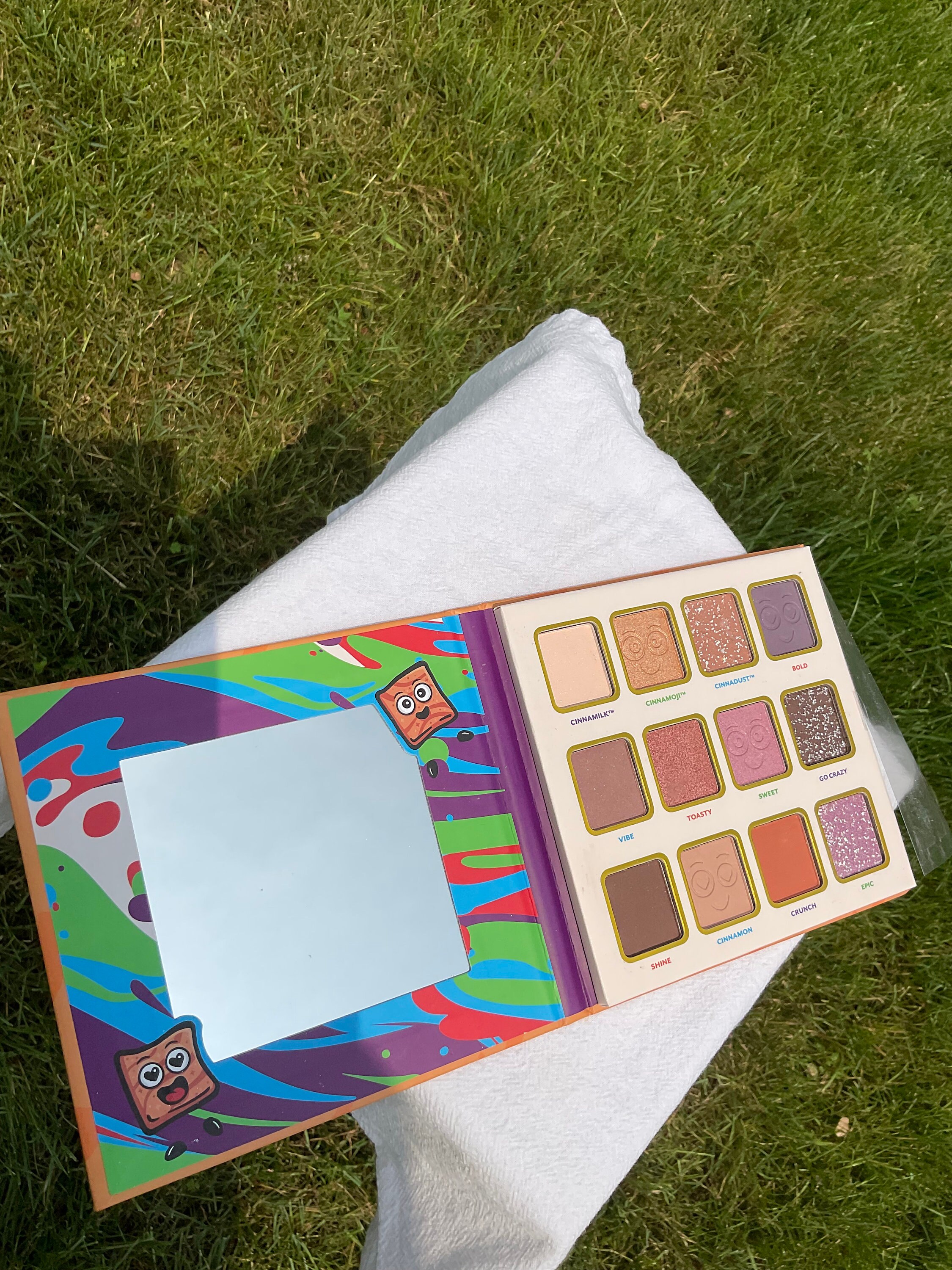 Cinnamon Toast Crunch Eyeshadow Palette Etsy