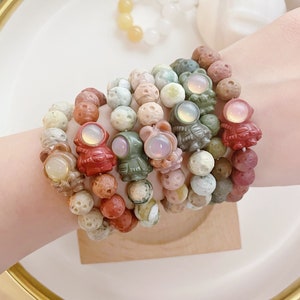 Natural Alashan Agate Bracelets, Astronaut/Spaceman, Meteorite (Size customization Available), XYS01