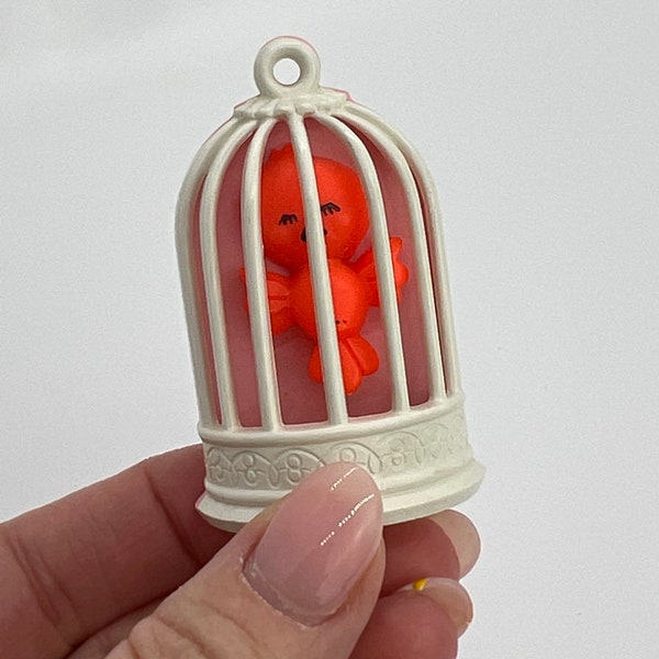 1975 Avon BOBBIN ROBIN bird cage pin - vintage 70s Avon brooch