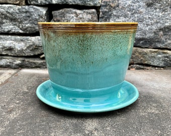 Handmade Planter with saucer, Planter with drainage, Turquoise Planter, Wheel thrown, Father's Day, Mother's Day, Easter Gift, Birthday Gift