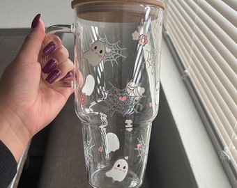 Coquette Halloween ghost cup, Large glass with handle, trendy cup with lid and straw, 32oz &40 oz