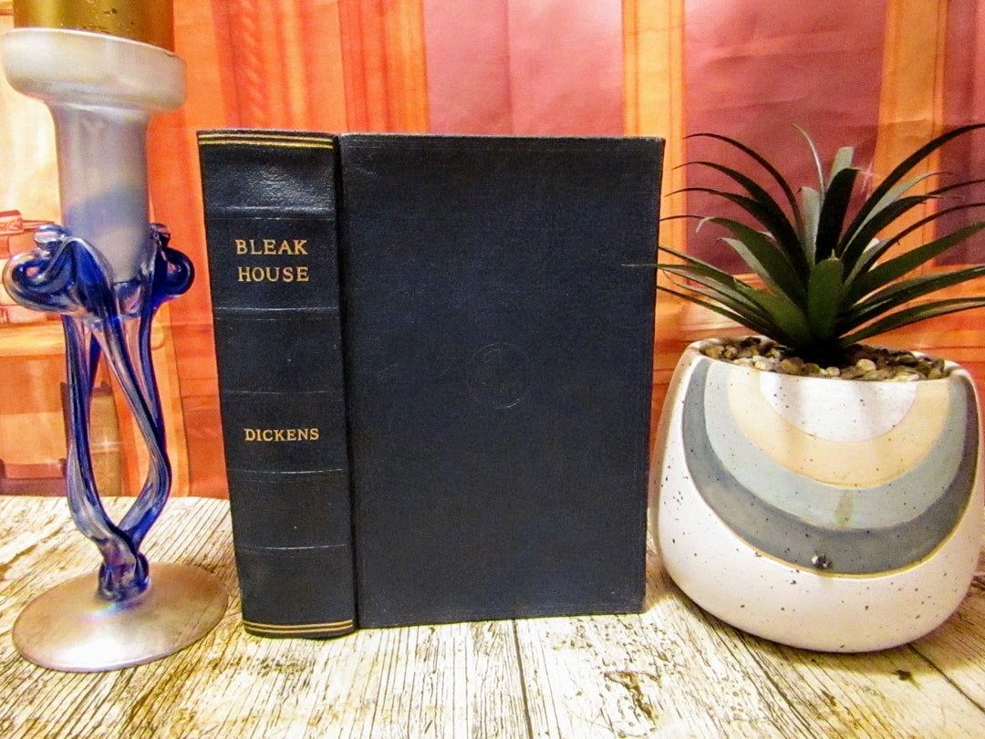 Bleak House by Charles Dickens 1930s Odhams Press Vintage Hardback Book