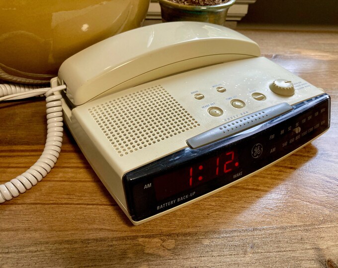 Vintage GE Telephone and FM/AM Clock Radio Alarm Combo Model 29710A