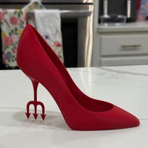 Red Devil High Heel Pen Holder, 3D Printed Gothic Stiletto Desk Organizer, Red Shoe Decor, Halloween Gift for Her