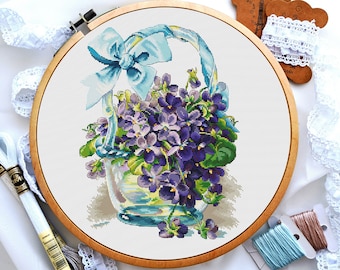 スミレの花束のクロスステッチパターン、鉢植えの花のクロスステッチ