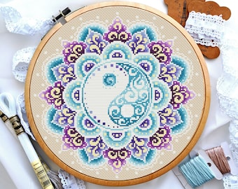 陰陽曼荼羅クロスステッチPDFパターン - 瞑想やヨガの装飾に最適な花柄の禅刺繍