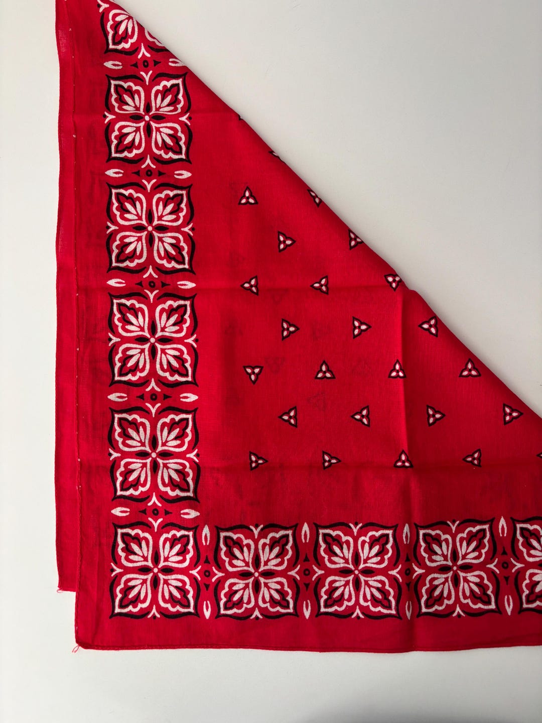 VTG Washfast Colors 100% Cotton RN 14193 Bandana