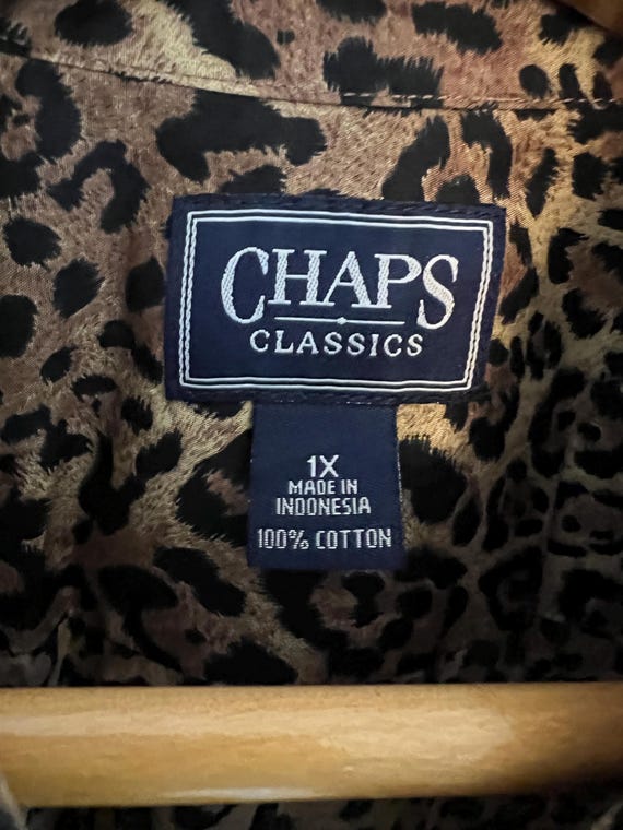 Chaps Classic Leopard Print Y2K Button Down - image 3