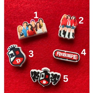 rebelde croc charms