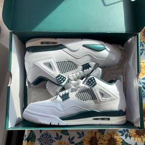 AJ4 Retro ‘Oxidized Green’ M(12)