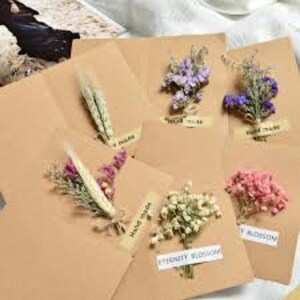 20 Pcs/lot DIY Handmade Three-dimensional Dried Flowers Greeting Card Birthday Gift Card Black and White Hard Paper