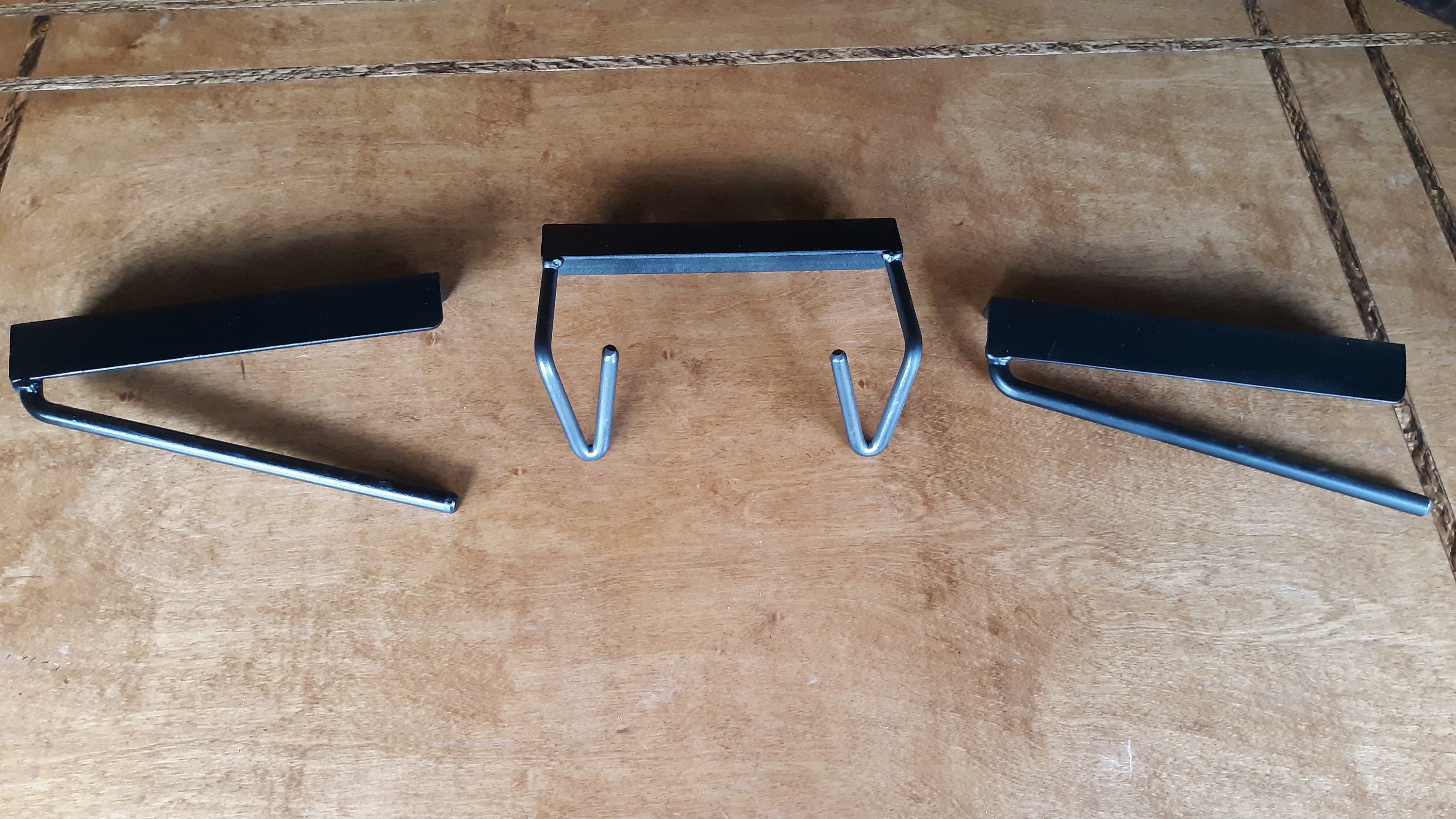 Meat Rabbit & Chicken Dispatch Dislocator Skinning Combination Tool Set