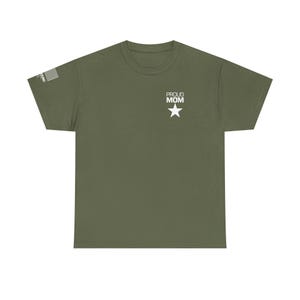 Boot Camp Abschluss, Soldaten Geschenk, Grundschulung Shirt, stolze Mutter, Soldaten T-Shirt, stolze Frau, Armee, Marines, Luftwaffe, personalisierbar