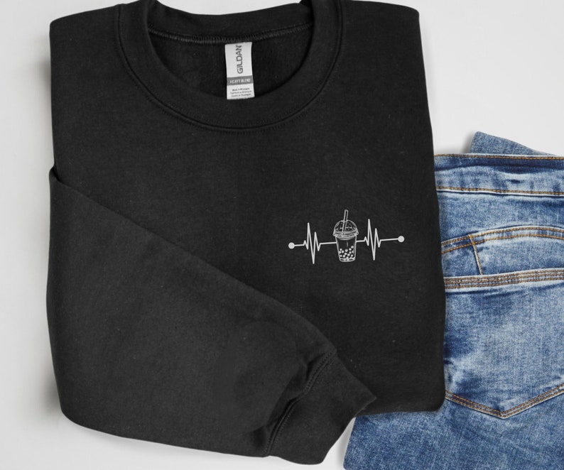 Bubble Tea Gift idea for Boba Lover EKG Sweatshirt with Heartbeat Gift Idea for Bubble Tea Enthusiast Sweater Funny Boba Tea Sweatshirt