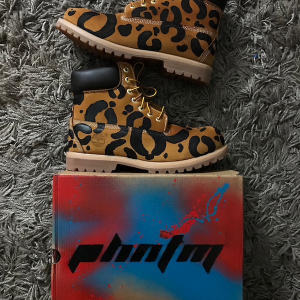 airbrushed timberland boots