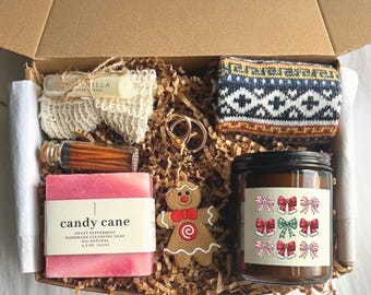 Coquette Bow Christmas Gift Box for Women Winter Gift Box Self Care Basket Christmas Care Package Holiday Spa Box