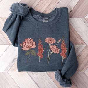 Custom Birth Month Birth Flower Sweatshirt, Birthday Sweater, Mothers Day Gift, Gift for Mom, Cottagecore Plant Mom Gift for Grandmother