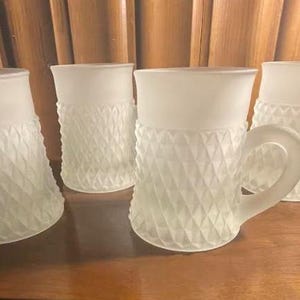 Tiara Frosted Diamond Point Glass Mug Set
