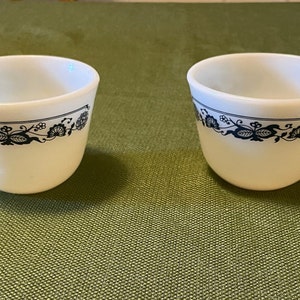 Vintage Pyrex Old Town Blue Mugs (2)